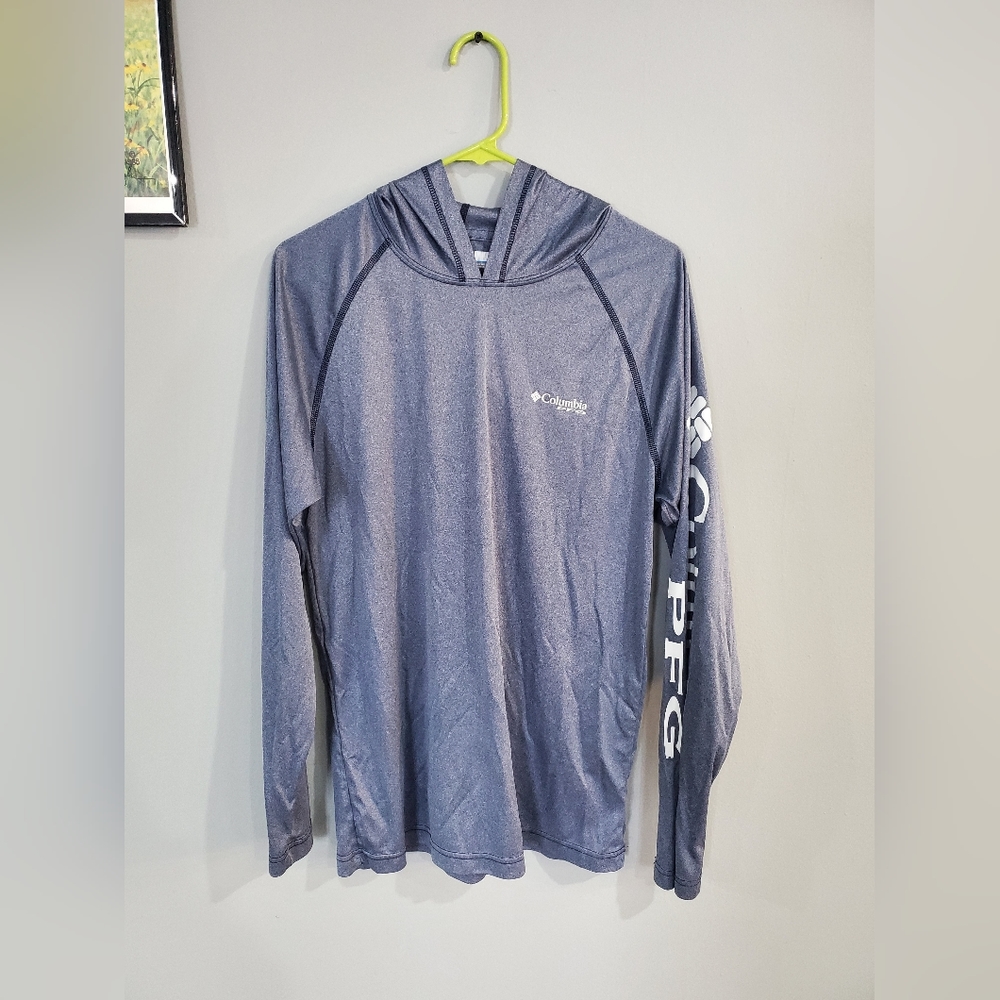 Columbia PFG hooded long sleeve shirt